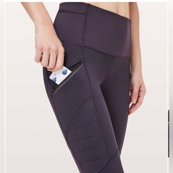 GUC bundle of 3 Lululemon leggings - Picture 8 of 16